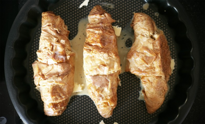 French toast croissant